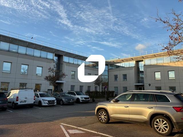 Location bureaux Saint Priest Proche tramway et autoroute