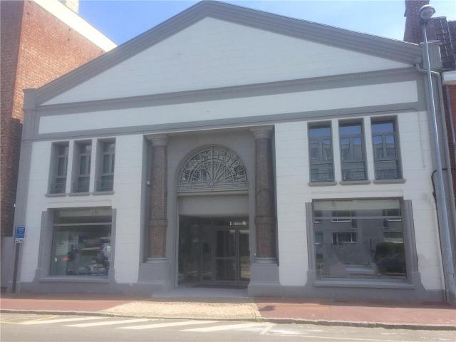 Location bureaux showroom Douai Proche gare et centre ville