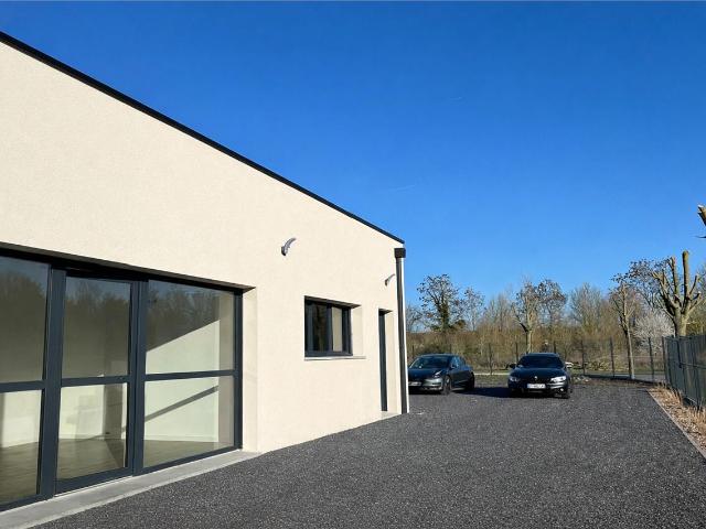 Location bureaux Somain Proche A21, site clos et prestations haut de gamme