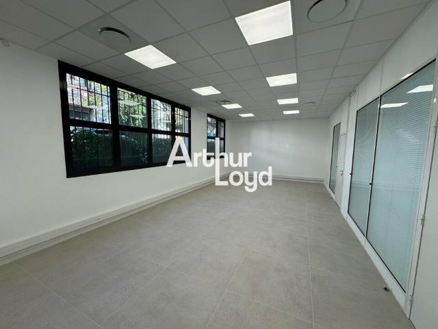 Location bureaux Sophia Antipolis Proche A8 et commodités