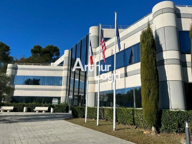 Location bureaux Sophia Antipolis Proche A8 et Font de l'Orme