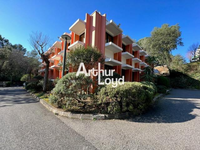 Location bureaux Sophia Antipolis Proche autoroute A8