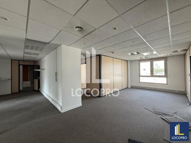 Location bureaux Sophia Antipolis Proche BHNS et commerces