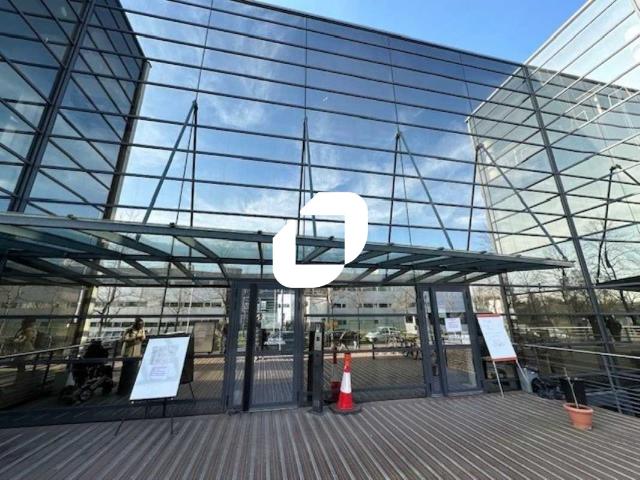 Location bureaux Technoparc Poissy Site sécurisé 24 24