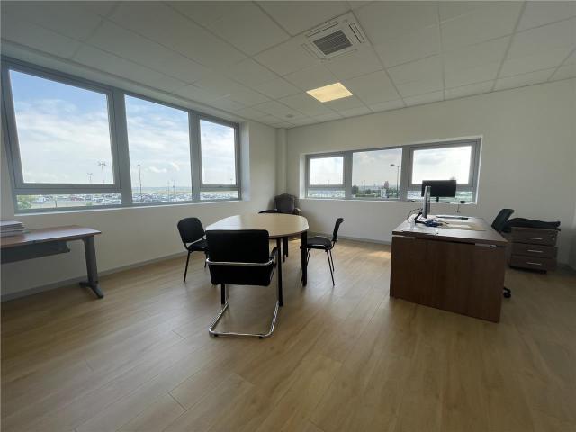 Location bureaux Tillé Proximité aéroport Beauvais Tillé