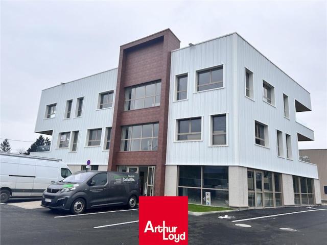 Location bureaux Tossiat Proximité A40 et RD1075
