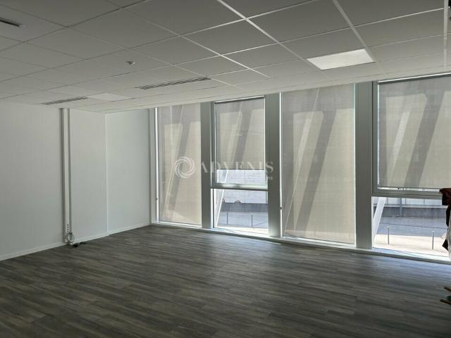 Location bureaux Tours centre Proche gare, tramway et bus