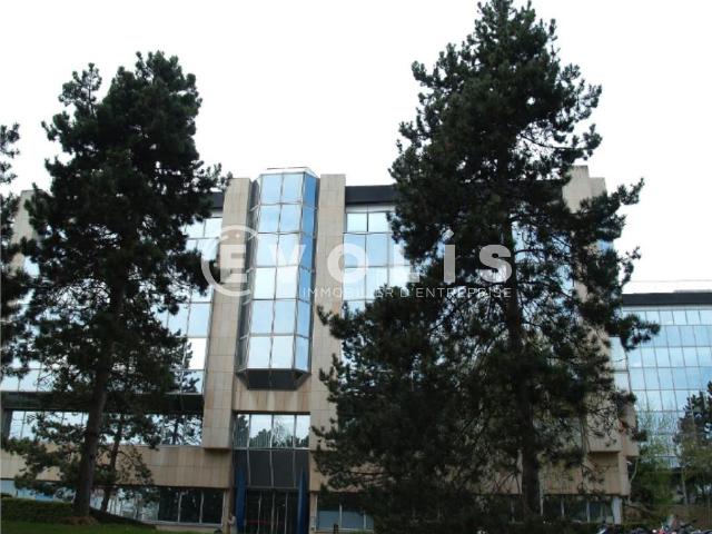 Location bureaux Vélizy Villacoublay Proche bus et tram