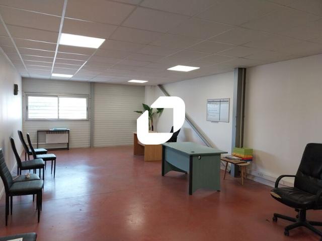 Location bureaux Vendres Proche autoroute A9 et gare de Béziers