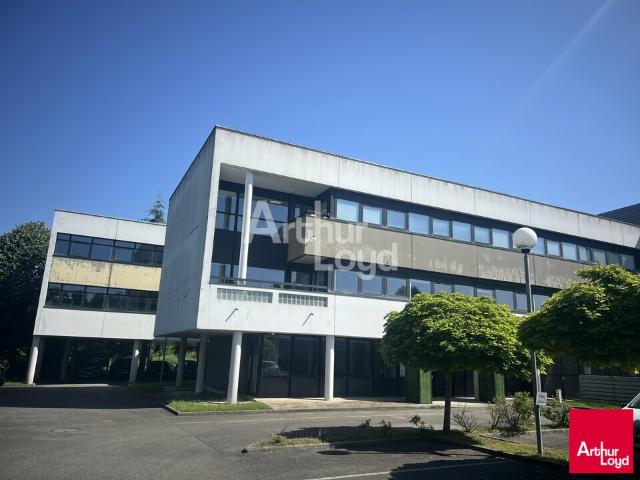 Location bureaux Vern sur Seiche proche Val d'Orson