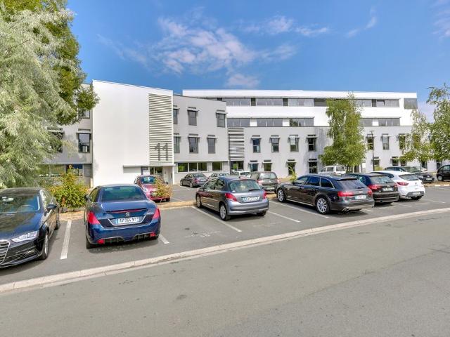 Location bureaux Villeneuve d'Ascq Proche métro et autoroutes