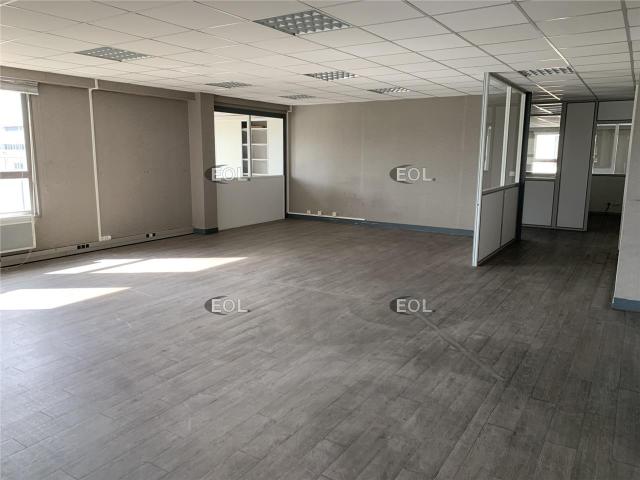 Location bureaux Villeneuve la Garenne Proche A86, A15, RER C et Tram T1