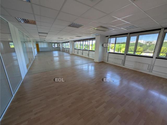 Location bureaux Vitry sur Seine Proche future gare Grand Paris
