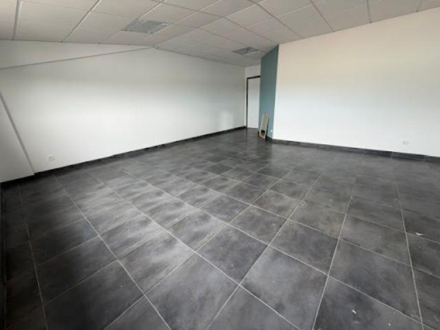 Location Bureaux 0 m2 Ducos