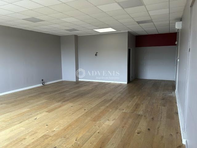 Location Bureaux 0 pièces 153 m2 Le Crès
