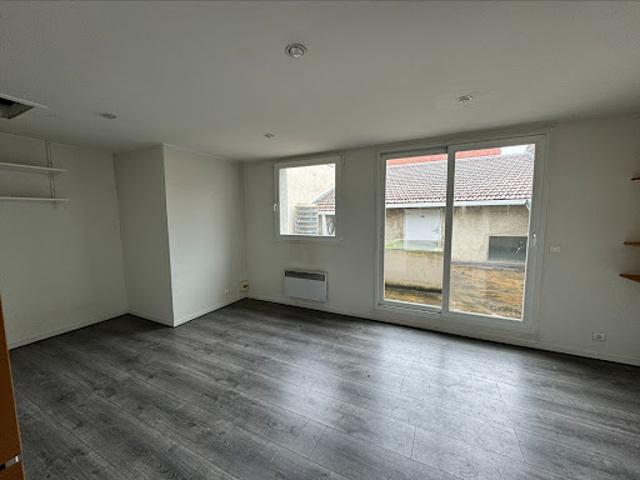 Location Bureaux 0 pièces 150 m2 Reims
