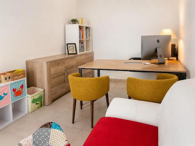 Location Bureaux 0 pièces 18 m2 Saint raphael