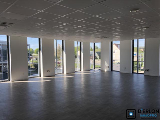 Location Bureaux 0 pièces 115 m2 Reims