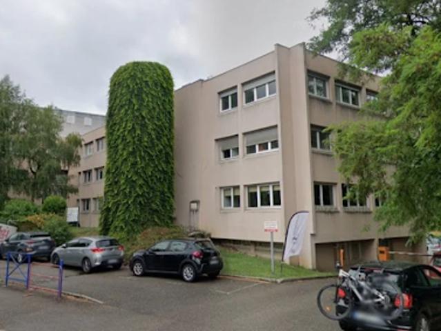 Location Bureaux 0 pièces 116 m2 Saint martin d'heres