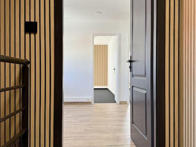 Location Bureaux 0 pièces 120 m2 Jouy aux Arches