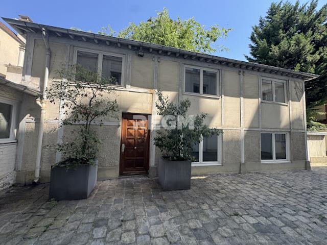 Location Bureaux 0 pièces 120 m2 Paris 17ème