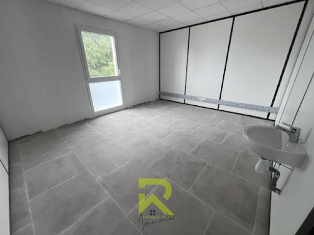 Location Bureaux 0 pièces 124 m2 Boujan sur Libron