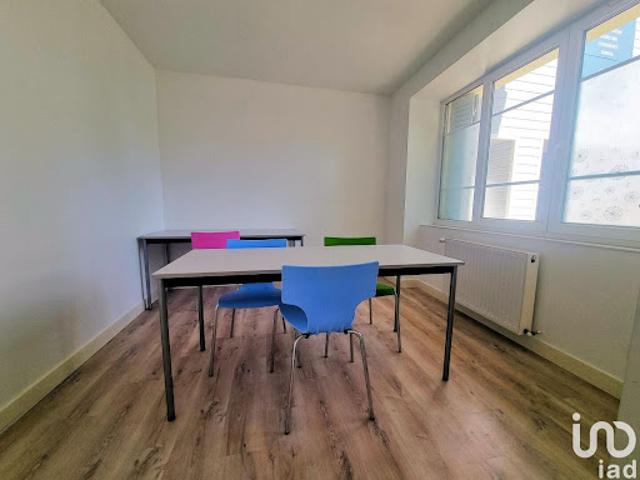 Location Bureaux 0 pièces 12 m2 Colombe