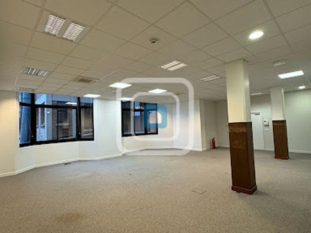 Location Bureaux 0 pièces 250 m2 Reims