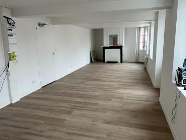 Location Bureaux 0 pièces 44.24 m2 Auffay