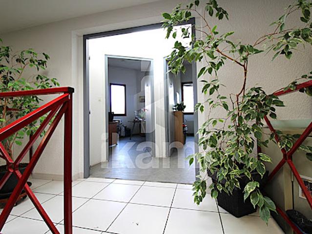 Location Bureaux 0 pièces 47 m2 Portes lès Valence