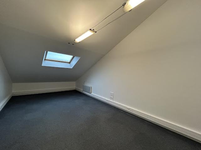Location Bureaux 0 pièces 49.5 m2 Reims