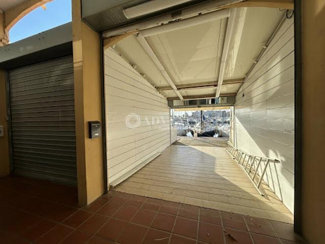 Location Bureaux 0 pièces 40.75 m2 Gruissan