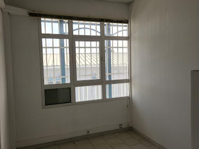 Location Bureaux 0 pièces 75 m2 Baie mahault