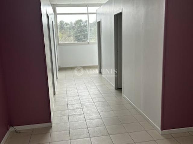 Location Bureaux 0 pièces 73 m2 Le Crès