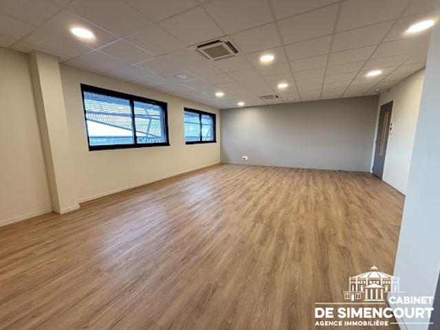 Location Bureaux 0 pièces 80 m2 Longueau