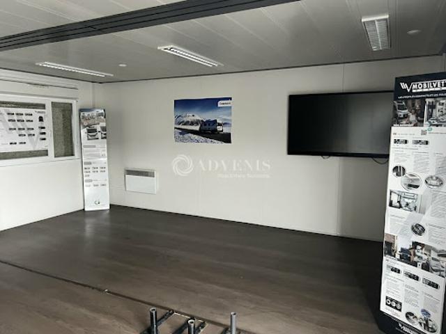 Location Bureaux 0 pièces 900 m2 Roncq