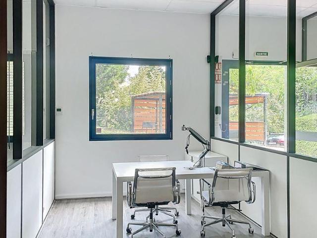 Location Bureaux 143 m²
