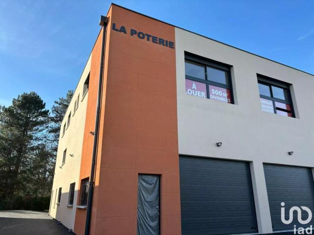 Location Bureaux 146 m²