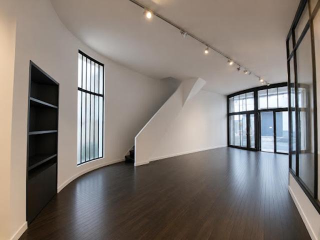 Location Bureaux 149 m2 Paris 1er