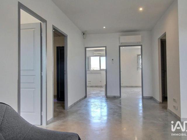 Location Bureaux 154 m²