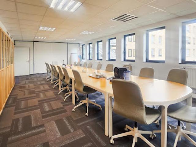 Location Bureaux 159 m2 Clichy