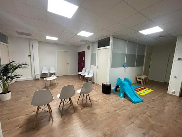 Location Bureaux 15 m2 Les milles