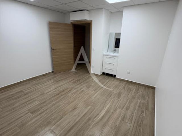 Location Bureaux 0 pièces 15 m2 Trilport