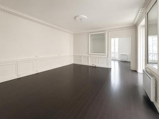 Location Bureaux 167 m2 Paris 1er
