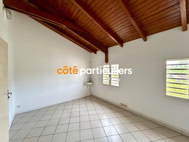 Location Bureaux 16 m2 Le gosier