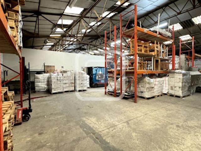 Location Bureaux 0 pièces 1760 m2 Chalons en champagne
