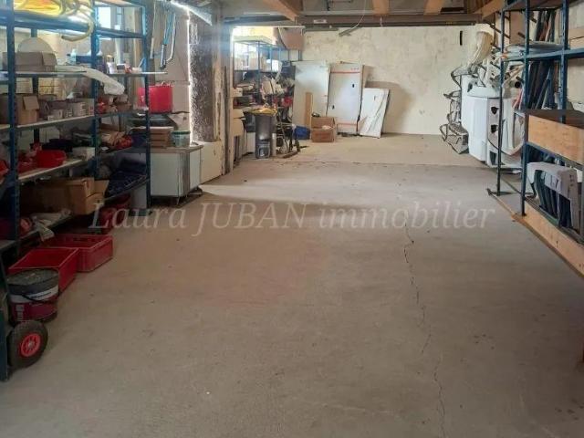 Location Bureaux 100 m²