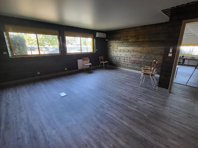 Location Bureaux 105 m2 Champagne