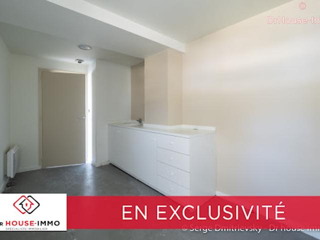 Location Bureaux 1 pièce 10 m2 Pauillac