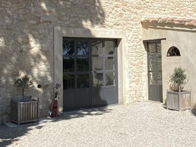 Location Bureaux 1 pièce 132 m2 Puyricard